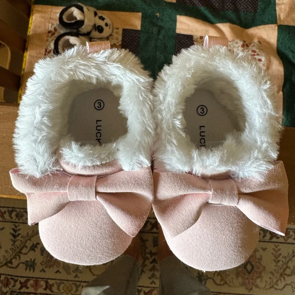 Lucky Brand Pink Moccasins